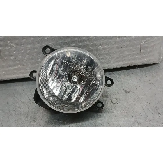 Faro Antiniebla Izquierdo para Toyota Yaris (_P13_)