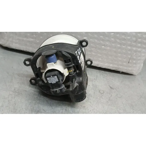 Faro Antiniebla Izquierdo para Toyota Yaris (_P13_)