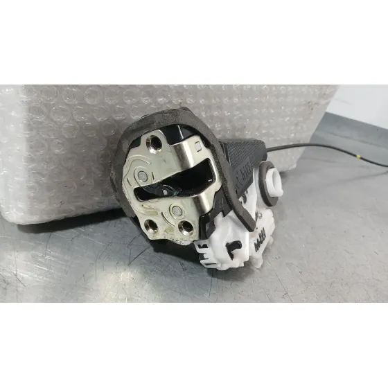 Cerradura Puerta Trasera Izquierda para Toyota Yaris (_P13_)