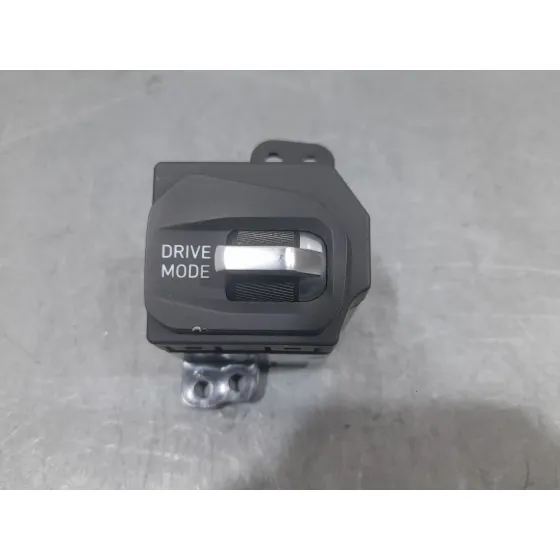 Interruptor para Lynk & Co 01
