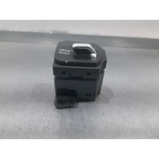 Interruptor para Lynk & Co 01