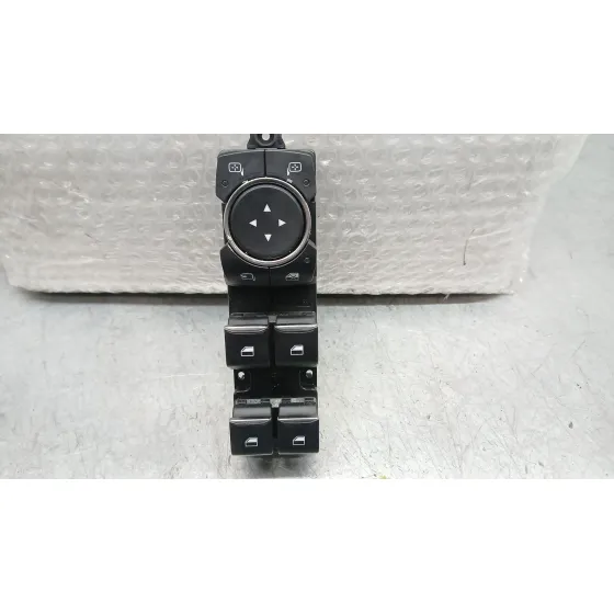 Mando Elevalunas Delantero Izquierdo para Ford Fiesta Vii (Hj, Hf)