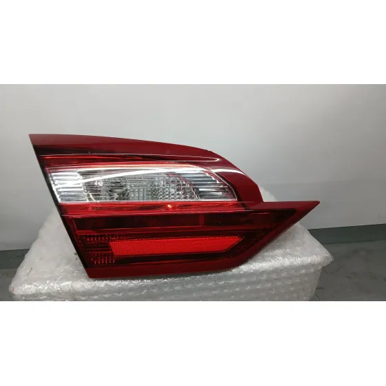 Piloto Trasero Izquierdo Interior para Ford Fiesta Vii (Hj, Hf)