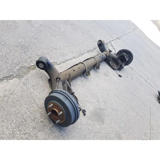 Puente Trasero para Ford Fiesta Vii (Hj, Hf)