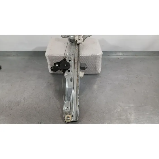 Elevalunas Delantero Izquierdo para Renault Kadjar (Ha_, Hl_)