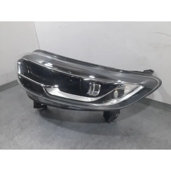 Faro Izquierdo para Renault Kadjar (Ha_, Hl_)