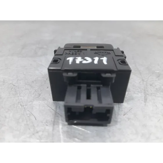 Interruptor para Nissan Qashqai I (J10, Nj10)