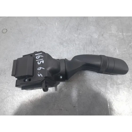 Mando Luces para Toyota Corolla (E21)