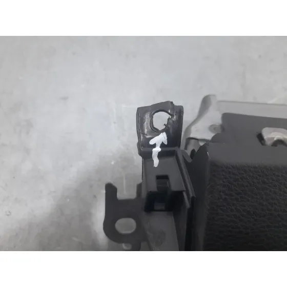 Airbag Rodillas para Toyota Corolla (E21)