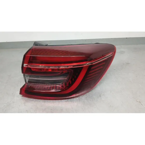 Piloto Trasero Derecho Exterior para Renault Clio V (B7_)