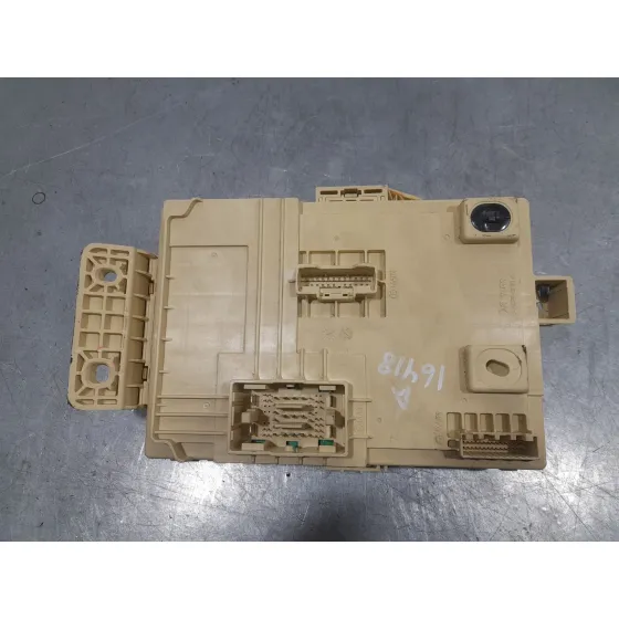 Caja Reles / Fusibles para Kia Xceed