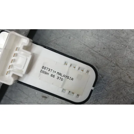 Mando Elevalunas Trasero Izquierdo para Mazda 2 Hatchback (Dl, Dj)