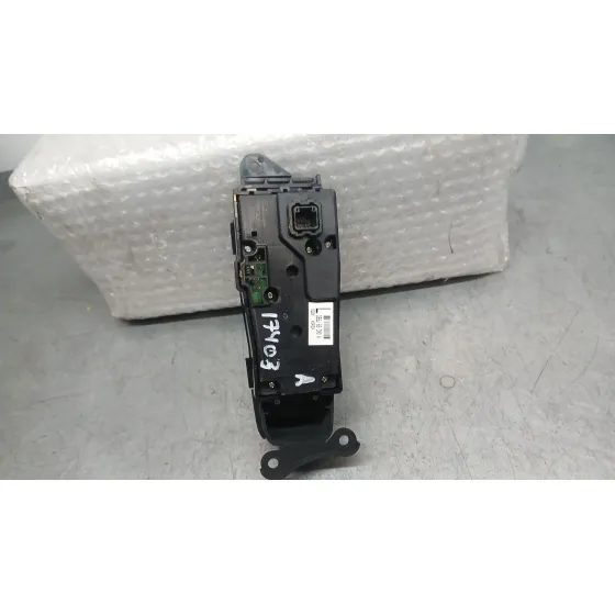 Mando Multifuncion para Mazda 2 Hatchback (Dl, Dj)