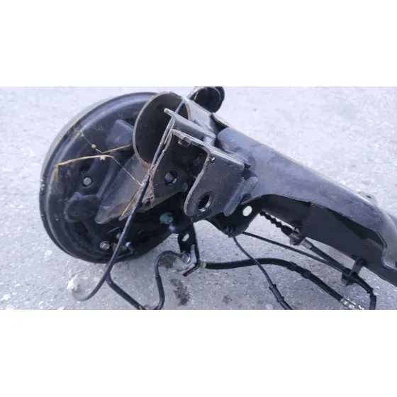 Puente Trasero para Mazda 2 Hatchback (Dl, Dj)