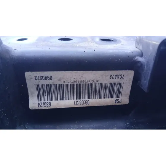 Puente Delantero para Opel Corsa F (P2Jo)