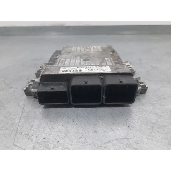 Centralita Motor Uce para Ford Focus Iii