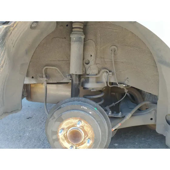 Plastico Pase Rueda Tras. Dch. para Hyundai I20 Ii (Gb, Ib)