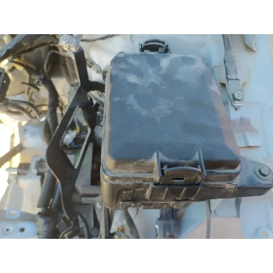 Caja Fusibles Izquierda para Hyundai I20 Ii (Gb, Ib)