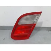 Piloto Trasero Derecho Interior para Mercedes-Benz Clk (C208)
