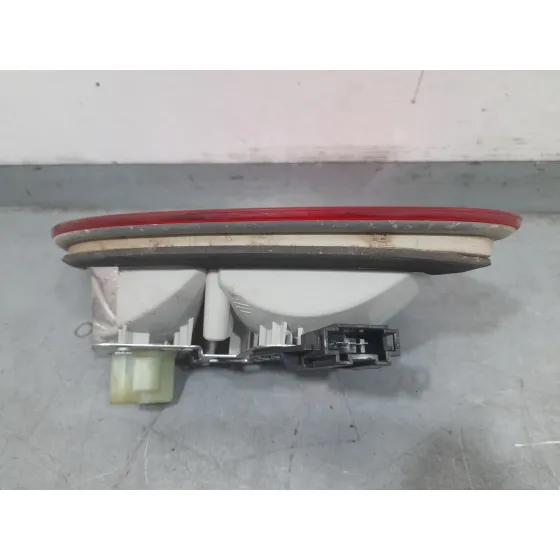 Piloto Trasero Derecho Interior para Mercedes-Benz Clk (C208)