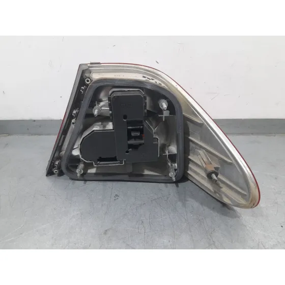 Piloto Trasero Izquierdo Interior para Mercedes-Benz Clk (C208)