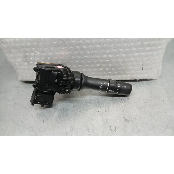 Mando Limpia para Toyota Yaris (_P13_)