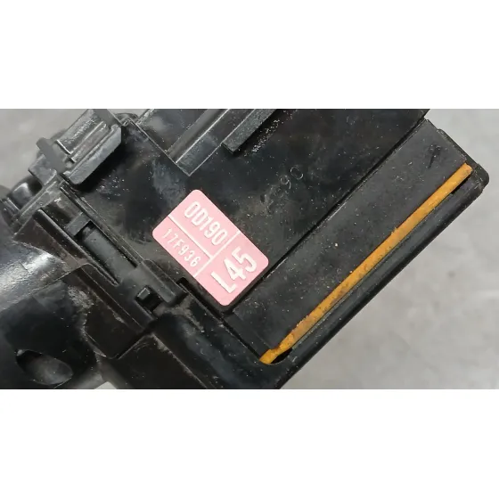 Mando Limpia para Toyota Yaris (_P13_)