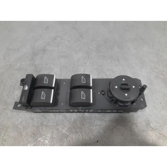 Mando Elevalunas Delantero Izquierdo para Ford Focus Iii