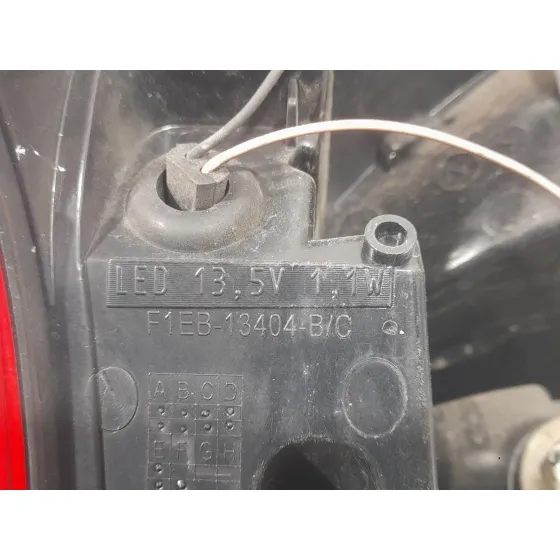 Piloto Trasero Derecho para Ford Focus Iii