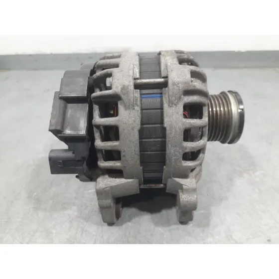 Alternador para Seat Ibiza V (Kj1, Kjg)