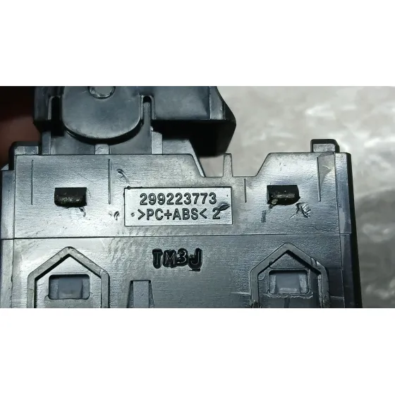 Mando Elevalunas Delantero Derecho para Hyundai I20 Iii (Bc3, Bi3)