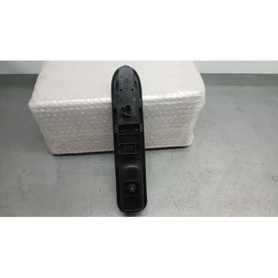 Mando Elevalunas Delantero Izquierdo para Peugeot 307 Sw (3H)