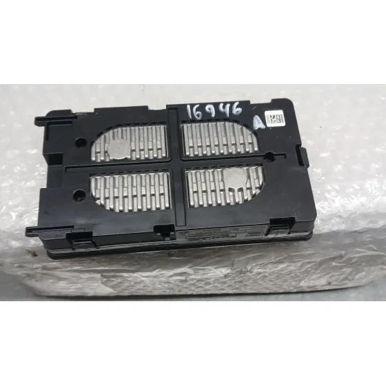 Cargador Inductivo para Seat Arona (Kj7, Kjp)