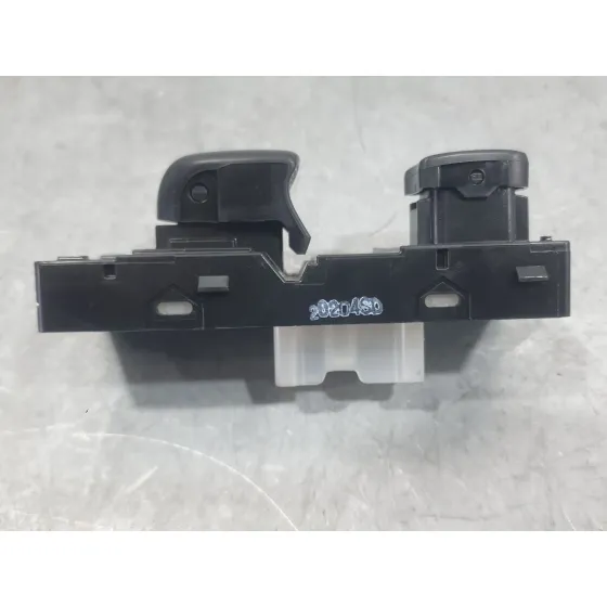 Mando Elevalunas Delantero Derecho para Nissan Micra V (K14)