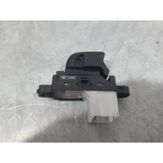 Mando Elevalunas Trasero Izquierdo para Nissan Micra V (K14)