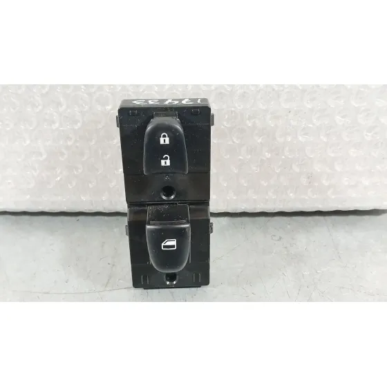 Mando Elevalunas Delantero Derecho para Nissan Micra V (K14)
