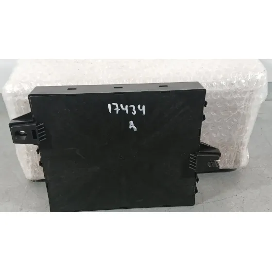 Caja Reles / Fusibles para Mg Hs (As23)