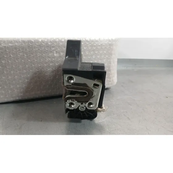 Cerradura Puerta Delantera Derecha para Dacia Sandero Iii
