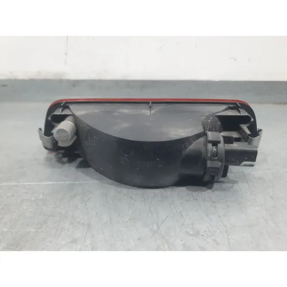 Piloto Trasero Central para Nissan Micra V (K14)