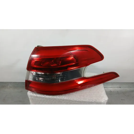 Piloto Trasero Derecho Exterior para Peugeot 308 Sw Ii (Lc_, Lj_, Lr_, Lx_, L4_)