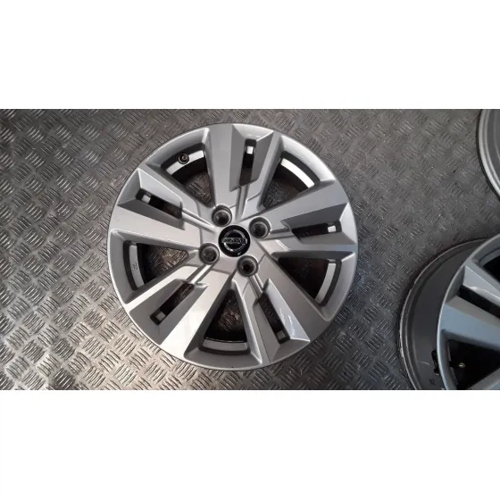 Juego Llantas Aluminio para Nissan Micra V (K14)