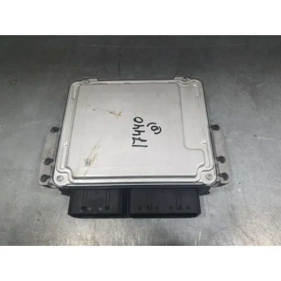 Centralita Motor Uce para Opel Corsa F (P2Jo)