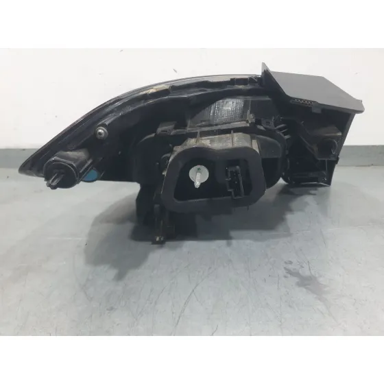 Piloto Trasero Derecho Exterior para Opel Corsa F (P2Jo)