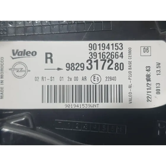 Piloto Trasero Derecho Exterior para Opel Corsa F (P2Jo)