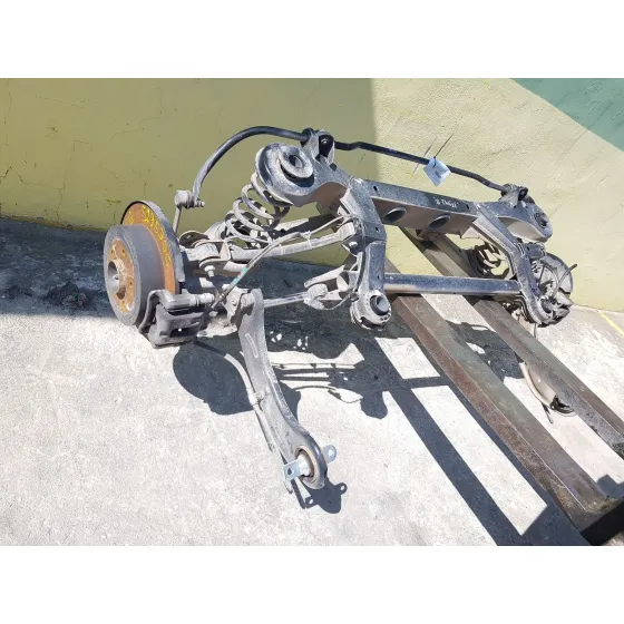 Puente Trasero para Kg Mobility Korando (C300)