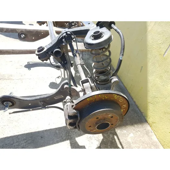 Puente Trasero para Kg Mobility Korando (C300)