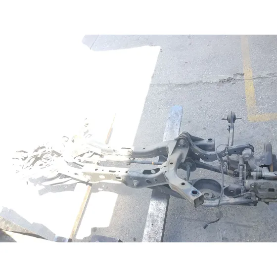 Puente Trasero para Kia Niro I (De)