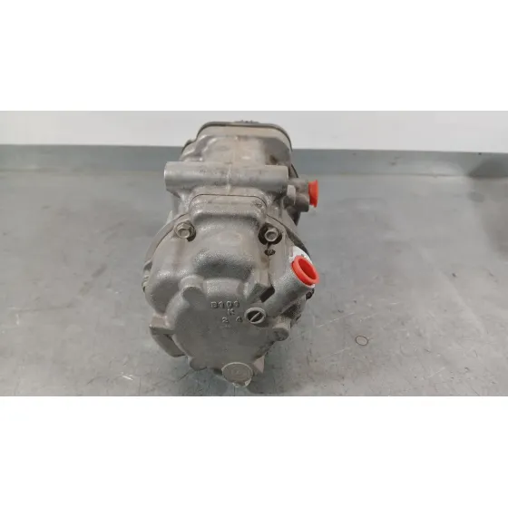 Compresor Aire Acondicionado para Toyota Corolla Ranchera Familiar (_E21_)