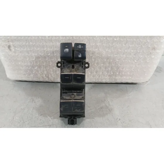 Mando Elevalunas Delantero Izquierdo para Toyota Corolla Ranchera Familiar (_E21_)