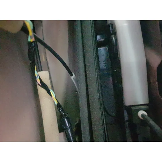 Cerradura Puerta Delantera Derecha para Nissan Leaf (Ze0)